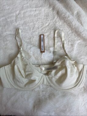 Women's Underwire Bra in Ivory - Soft Support